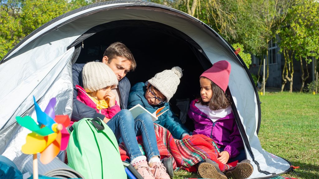 Familienzelte kaufen – Worauf man achten sollte: Der ausführliche Ratgeber für mehr Platz, Komfort und Sicherheit 4 pexels kampus 6482322