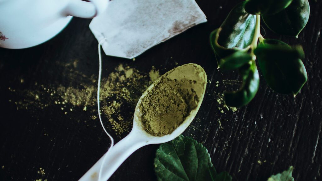 Kratom: Südostasiatische Heilpflanze gewinnt Popularität in Deutschland 1 Kratom